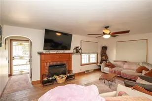 217 Whipple Ave NW, Canton, OH 44708 - Photo 6