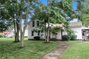 106 Prospect St, Wellington, OH 44090 - Photo 2