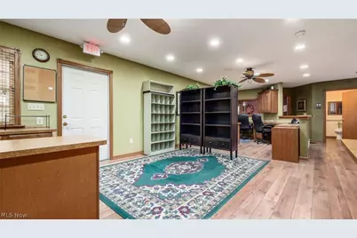 1215 Newark Road, Zanesville, OH 43701 - Photo 14