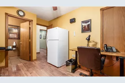 1215 Newark Road, Zanesville, OH 43701 - Photo 28