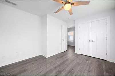 2059 W 34th Place, Loveland, OH 44113 - Photo 16
