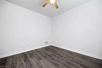 2059 W 34th Place, Loveland, OH 44113 - Photo 20