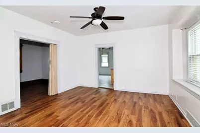 3186 W 88th Street, Loveland, OH 44102 - Photo 12