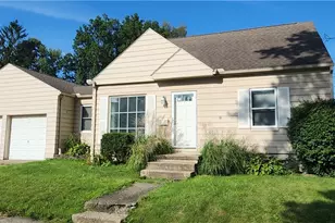 2827 Norwood St, Cuyahoga Falls, OH 44221 - Photo 1