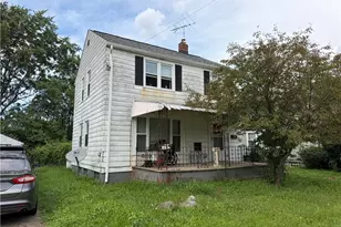 891 Davies Ave, Akron, OH 44306 - Photo 2