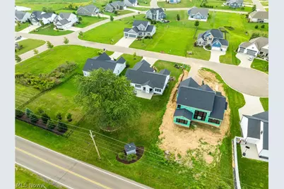 5705 Shadow Ridge Circle NW, North Canton, OH 44720 - Photo 38