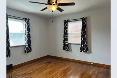 925 Oxford Boulevard, Steubenville, OH 43952 - Photo 8