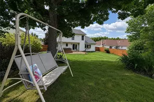 2975 Vincent Dr, Green Hills, OH 44131 - Photo 32
