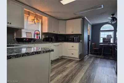 615 Sandpiper Drive SE, New Philadelphia, OH 44663 - Photo 6
