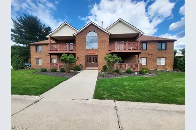 8671 Scenicview Drive #205, Grandview Heights, OH 44147 - Photo 1
