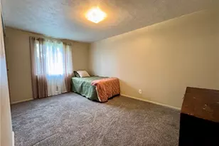 360 Trump Ave NE, East Canton, OH 44730 - Photo 14