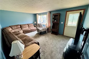 360 Trump Ave NE, East Canton, OH 44730 - Photo 6