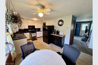 360 Trump Avenue NE, East Canton, OH 44730 - Photo 10