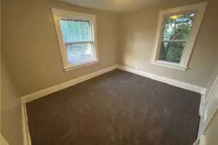 974 Lovers Ln, Akron, OH 44306 - Photo 10