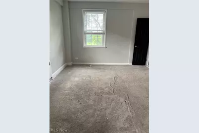 19015 Van Aken Boulevard #406, Huber Heights, OH 44122 - Photo 8