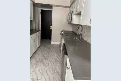 19015 Van Aken Boulevard #406, Huber Heights, OH 44122 - Photo 2