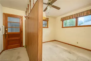 189 36th St SW, Barberton, OH 44203 - Photo 18