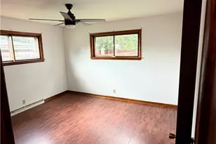 152 Fairdale Ave, Campbell, OH 44405 - Photo 6