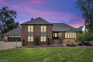 4448 Merlin Dr, Green, OH 44685 - Photo 2