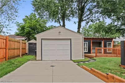 138 Thorlone Avenue, Akron, OH 44312 - Photo 30