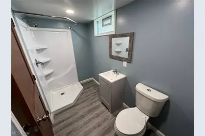 784 Rosamond Avenue, Akron, OH 44307 - Photo 22