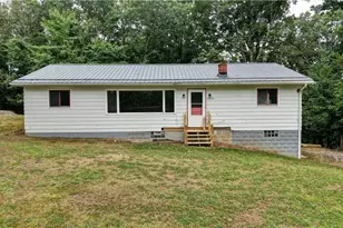 5300 Greenridge Rd, New Philadelphia, OH 44663 - Photo 10