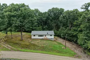 5300 Greenridge Rd, New Philadelphia, OH 44663 - Photo 16