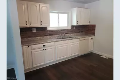 6110 Antrim Road, Elyria, OH 44035 - Photo 2