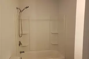 6110 Antrim Rd, Elyria, OH 44035 - Photo 10