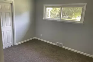 3364 Glen Oaks Dr, Youngstown, OH 44511 - Photo 16