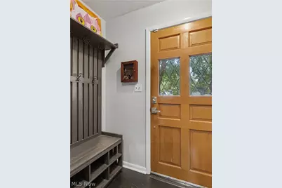 1720 Wiltshire Road, Akron, OH 44313 - Photo 2