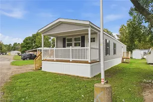 14000 Lincoln St SE, Minerva, OH 44657 - Photo 2