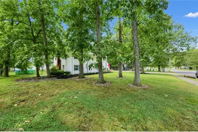 222 E Howard Street, Willard, OH 44890 - Photo 16