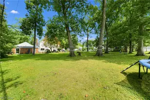 222 E Howard St, Willard, OH 44890 - Photo 6