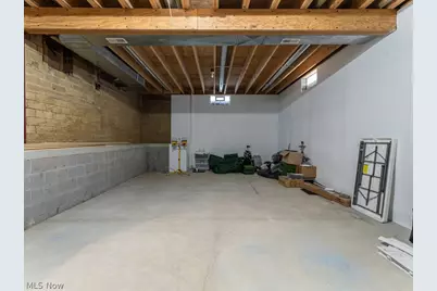 5560 East Boulevard NW, Canton, OH 44718 - Photo 36