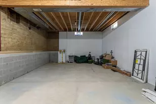 5560 East Blvd NW, Canton, OH 44718 - Photo 36