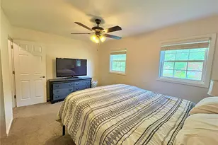 873 W Shore Blvd, Sheffield Lake, OH 44054 - Photo 20