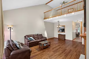 801 Gardenstone Cir, Tallmadge, OH 44278 - Photo 8