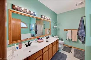801 Gardenstone Cir, Tallmadge, OH 44278 - Photo 18