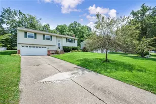 753 Poplar Dr, Brunswick, OH 44212 - Photo 2