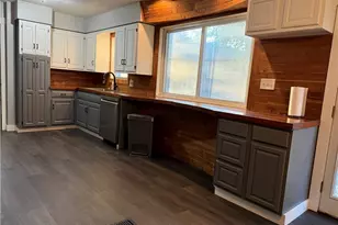 1647 Fairfax Rd, Akron, OH 44313 - Photo 2
