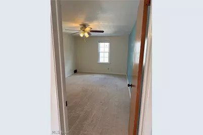 1647 Fairfax Road, Akron, OH 44313 - Photo 18