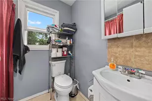 1674 E 32nd St, Lorain, OH 44055 - Photo 16