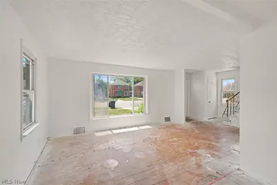 15603 Harvard Avenue, Loveland, OH 44128 - Photo 6