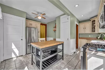 1593 Cohassett Avenue, Oakwood, OH 44107 - Photo 18