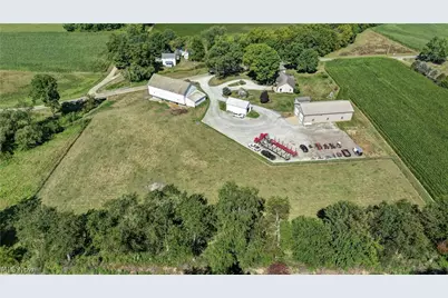 10557 Soehnlen Road NW, Beach City, OH 44608 - Photo 8