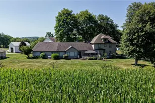 10557 Soehnlen Road NW, Beach City, OH 44608 - Photo 4