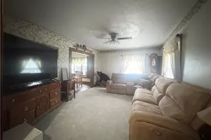 309 4th St, Beverly, OH 45715 - Photo 6