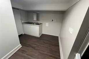 453 Dorchester Rd, Akron, OH 44320 - Photo 14