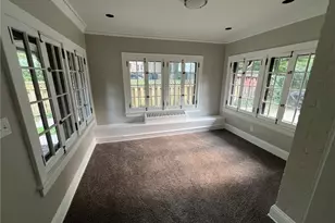 453 Dorchester Rd, Akron, OH 44320 - Photo 6